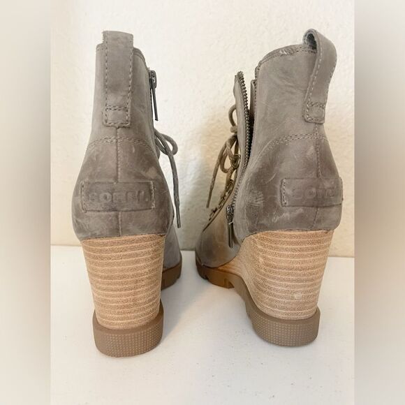 Sorel Joan Uptown Waterproof Wedge Bootie in mushroom. 8.5 - Picture 11 of 12